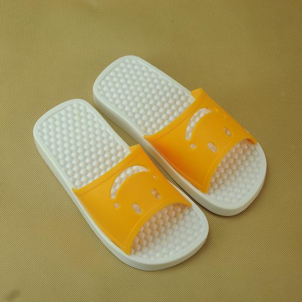 Abrasion Resistance Pvc Slippers , Womens Summer House Slippers 36-47 Size