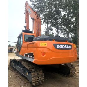 Good Condition 30 Ton Used Doosan DX300 Excavator in Korea 2020 1.27 m3 Bucket