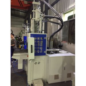 12KW Kitchenware Shuttle Plastic Injection Molding Machine Vertical 55T