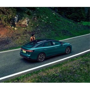 ID7 Vizzion Version Volkswagen Electric Car With Spacious And Comfortable Ride