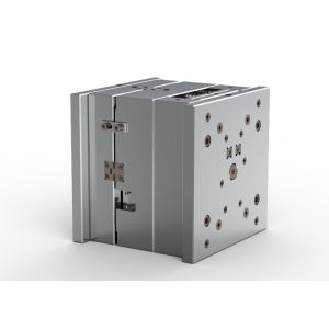 OEM / ODM ： Precision Injection Molding & Transparent Clamshell Phone Front