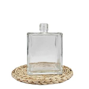 Glass Cube Shape Transparent Clear Empty Thicken Wall Liquor Wine Bottle with