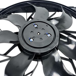 W177 W176 W117 W247 Auto Electric Cooling Fan 600W A2479060100 4 Cylinders