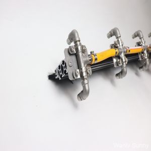 Manul Carbon Fiber Telescopic High Pressure Solar Panels Cleaning Brush