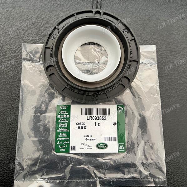 Range Rover Jaguar Automotive Sealing Gasket 2.0 Turbo Crankshaft Front Oil Seal LR093852 JDE38485