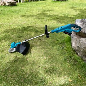 800w Cordless Electric Brush Cutter Lithium Battery Operated Grass Cutter