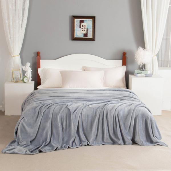 Soft Jacquard Coral Fleece Throw Blankets Comfortable Breathable Coral Fleece