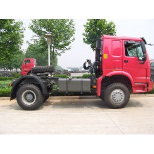 HOWO 4x4 Manual Prime Mover Truck All Wheel Drive With 7100kg Payload , Off Road