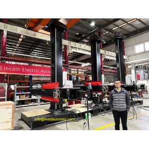 Red Motorized Welding Manipulators 4000 Mm With Automatic Welding Heads