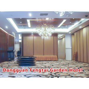 Movable Partition Wall with 800N Sealing Power and 40N/m Magnetic Attraction for