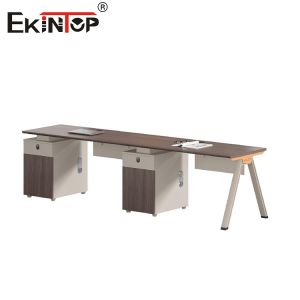 Cost-Effective 4-Person Office Workstation With Customizable Metal Frame