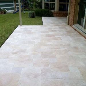 Polishing Glossy Silver Travertine Stone Ivory Deck Tile for Garden Terrace Area