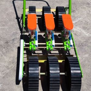 Cheap Multiple Rows Precision Agriculture Equipment Vegetable Planter Machine Manual Operation for sale