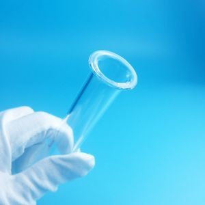 China Round Micro Size Quartz Capillary Tubes Clear Fused Quartz Square Tube High Heat Resistance on sale