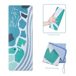 China 1.5mm Thick Folding Hot Yoga Mat , Made from Natural Tree Rubber Suede on sale