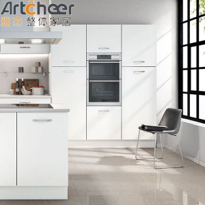 High Gloss White Kitchen Cabinet Set With Laminated Bullnose Countertop