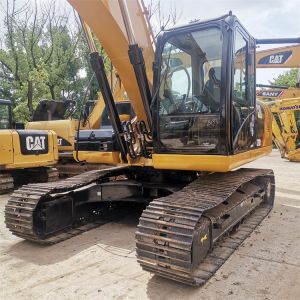 20 Ton Caterpillar Cat320d2 Used Excavator in Shanghai Good Condition Made in