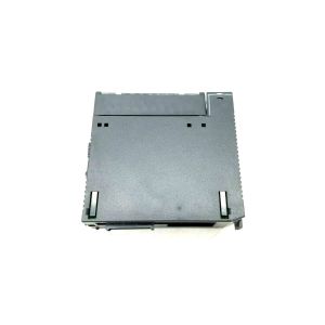 GE FANUC IC693MDL646 ， 24-Volt DC Positive / Negative Logic Input Module