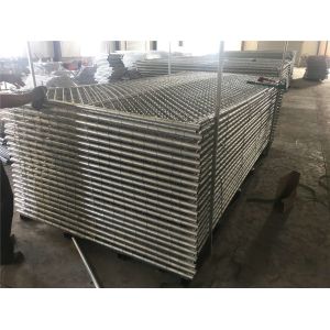 chain link temporary construction fence panels 6FT X 10F Mesh 2 3/8 " x 2 3/8" (