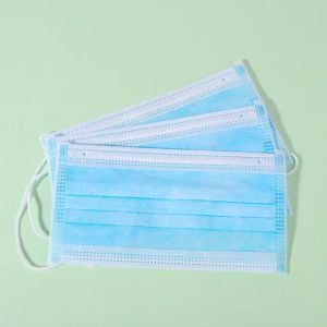 Non Woven Fabric Face Mask 3 Ply Earloop Style Soft Good Air Permeability