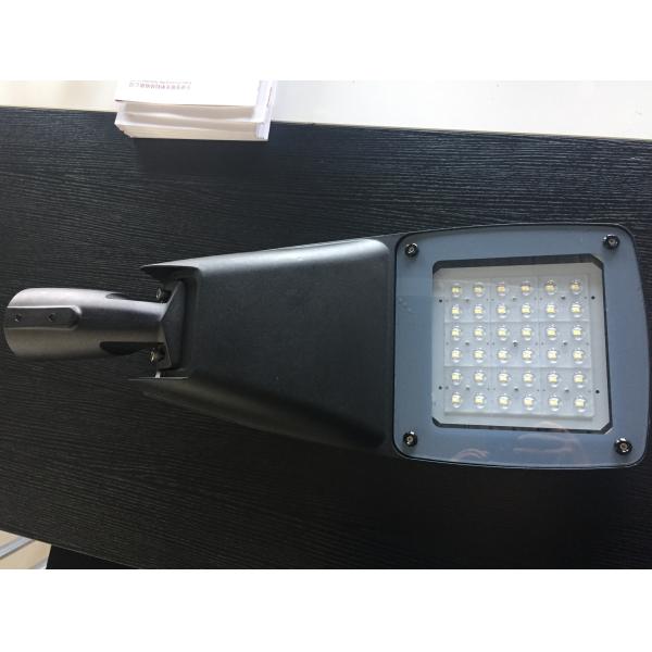 High Performance Road Lighting Fixtures 120 LM/W AC90-305V 80 - 200W Power