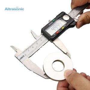 OEM ODM Available PZT4 PZT5 PZT8 Ceramic Material Rings For Ultrasonic