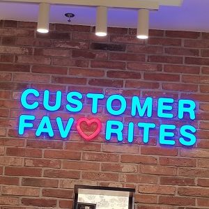 China Waterproofing Led Frontlit Sign High Durability Illuminated Sign Letters on sale