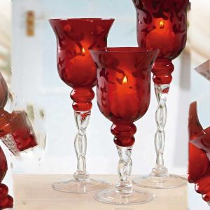 Tulip Shape Long Stem Candle Holders With Engrave Pattern