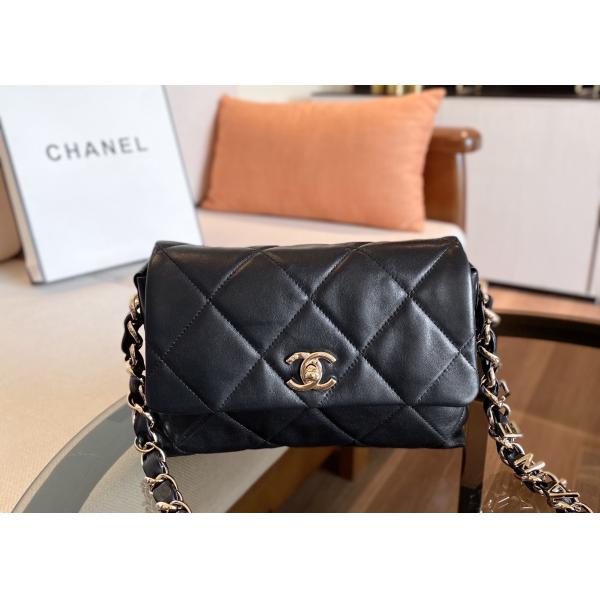 17cm Length Chain Shoulder Bag Daily Travel With Shallow Gold Hardware