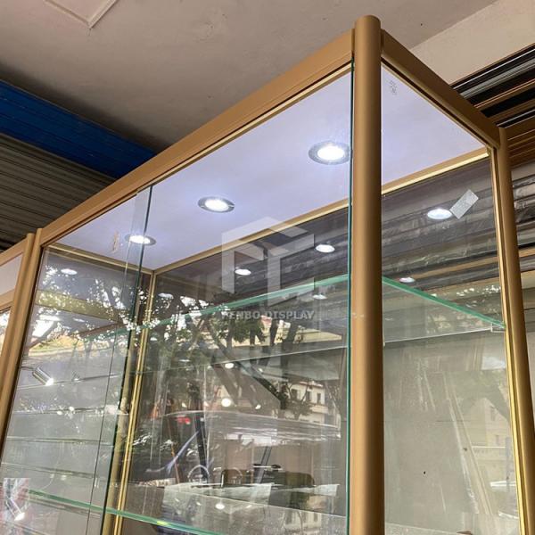 8mm Thick Tempered Glass Display Showcase Counter 1200mm Long