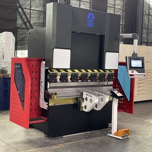 DA53T CNC Press Brakes Hydraulic Folding Y1 , Y2 ,X, R , With Servo Main Motor