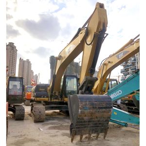 Japan Original Caterpillar 325C Excavator 25 Ton with Good Condition in Shanghai