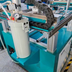 Silicone Glue Dispensing Robot 700*650*1200mm Automated Glue Dispensers 500mm