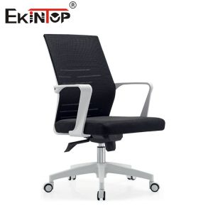 China Modern Black Mesh Office Chair With Armrests And Swivel For Work on sale