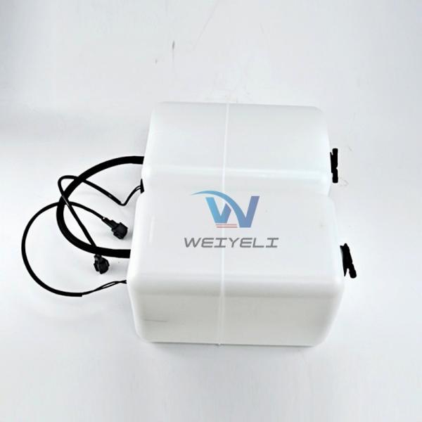 Excavator Accessories Small Antifreeze Backup Water Tank For Hitachi ZAX470-5G
