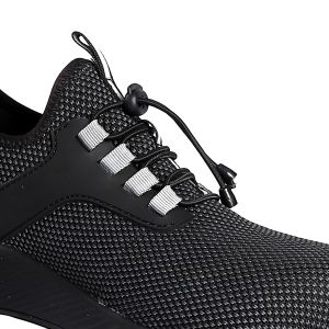 Metal Eyelets And EVA Sole Material Used In Knitted Safety Shoes For Constructio