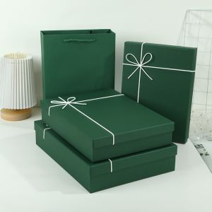 Customized Rectangular Gift Box With Lid And Dark Green Packaging Box With Bow