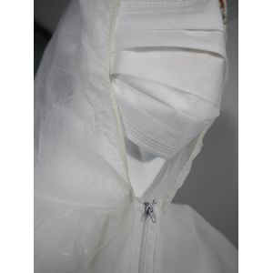 Disposable PP Coverall Single Layer Nonwoven Head to Ankle Coverage Basic
