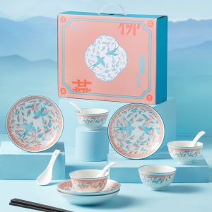 Ready To Ship In Stock Customized Color Modern Style Ceramic Plate Dish Dinnerware Sets in Gift Box