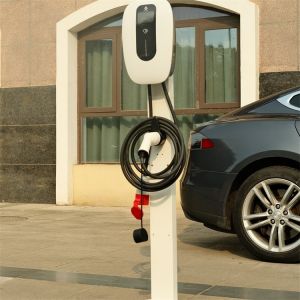China 16A 11kW Three Phase EV Charger , IP65 Electric Car Charger Station on sale