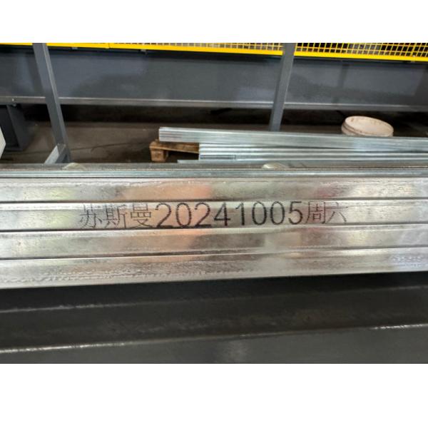 PLC Controlled Track Roll Forming Machine for Studs Easily Cut and Adjusted on