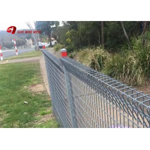 SGS Passed Roll Top Brc Wire Mesh Fence Panels Decorative With Long Time