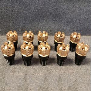 China Steel Body Material Polymerization Degree Control Bits For Alloy Steel Industry on sale