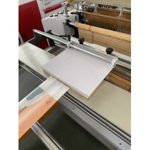 Facial Tissue Gusset Bag Making Machine 100 Pcs/Min 7550X1700X2400mm