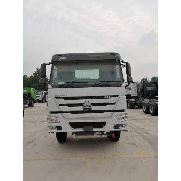 HOWO White Color 4x2 Euro 2 Heavy Cargo Truck With 290 HP Engine And ZF8118 Steering