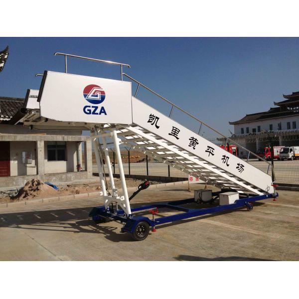 3.8m Manual towable passenger stairs