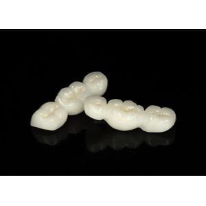 Translucent Natural Looking Zirconia dental Crown with Excellent Durability and