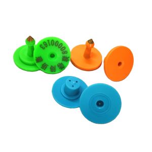 China 2 Pieces Farm Management visual Custom Sheep Ear Tags TPU Materials on sale