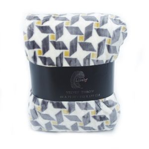 Thick Polyester Flannel Plush Blanket High Grade Offset Printing For Cold Season