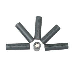 China 500 Cycles Rechargeable 2600mah 18650 Battery Solar Cell Lithium Ion Battery 3.6v on sale